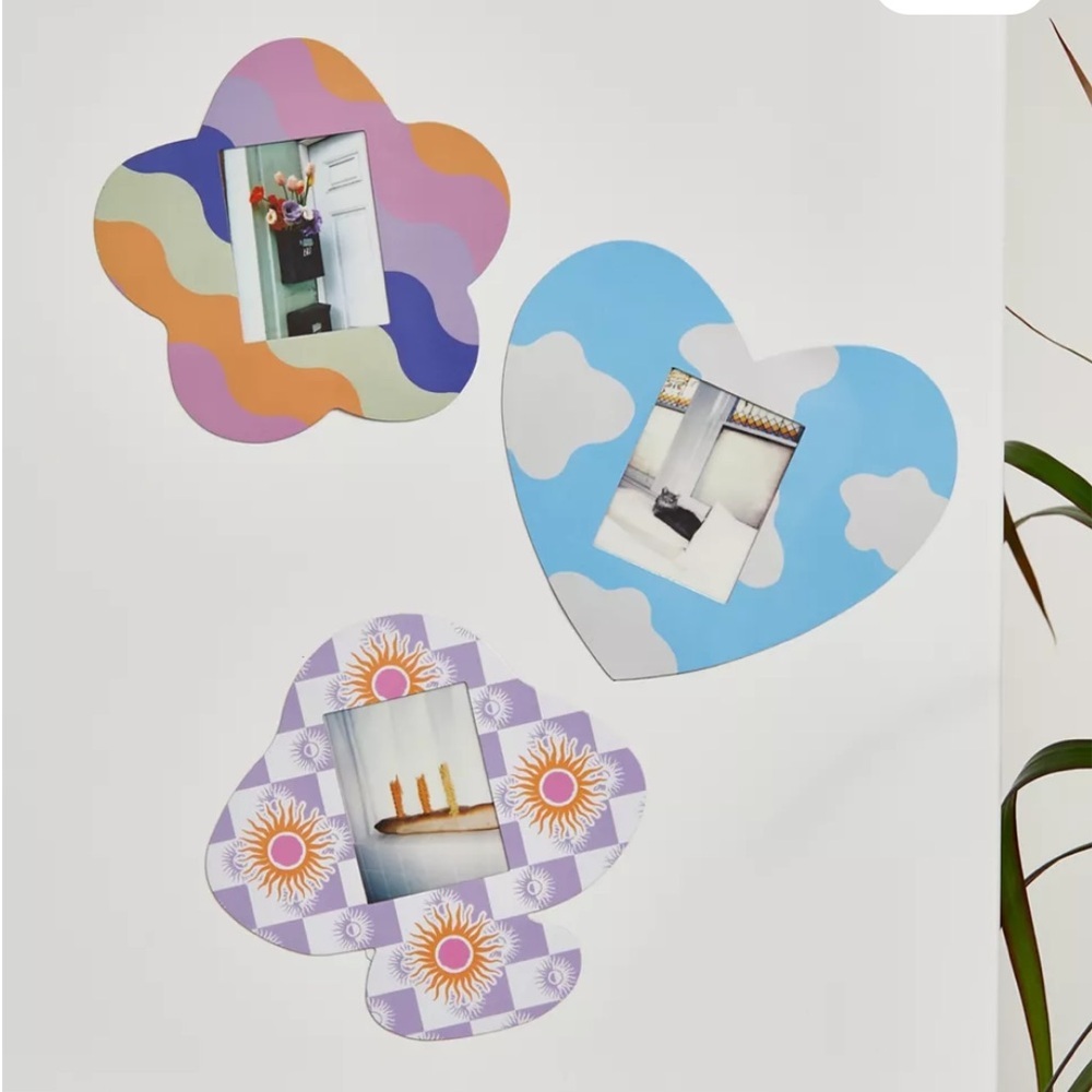 NWT Urban Outfitters Shaped Magnetic Mini Film Picture Frames - Set Of 3